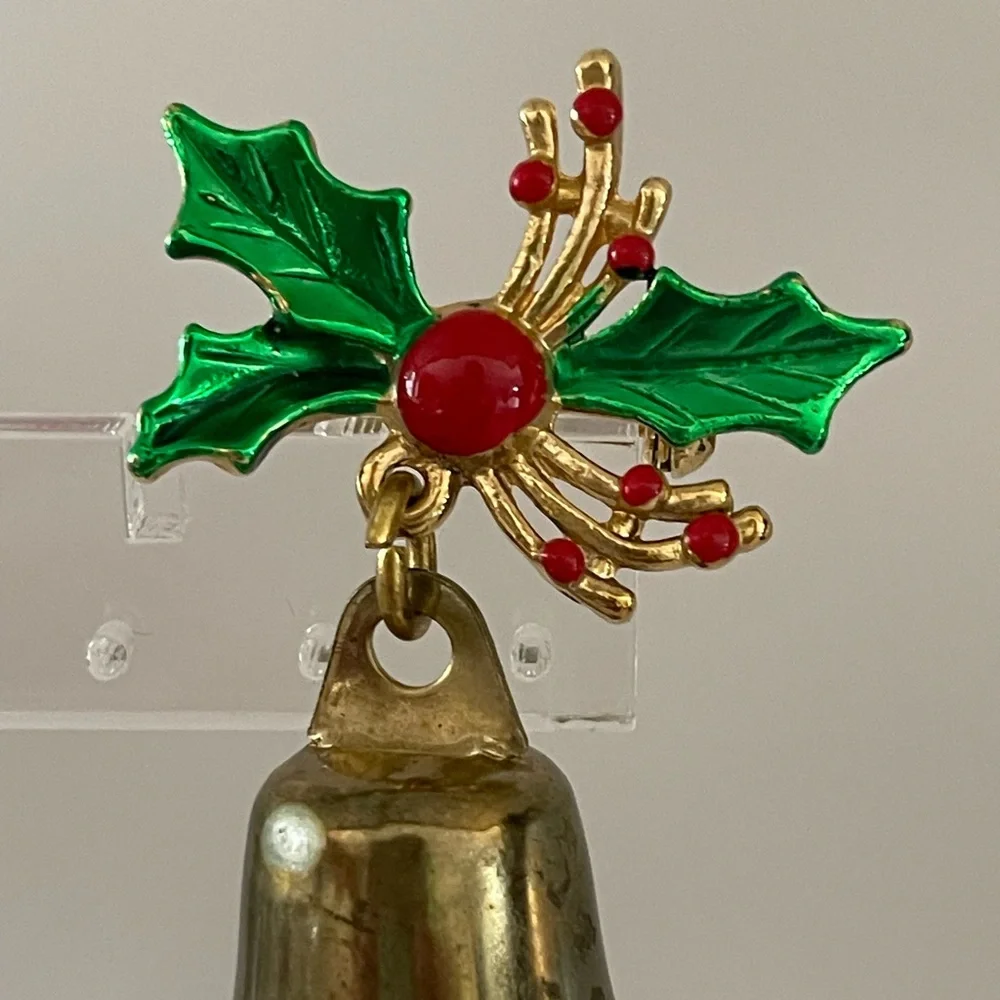 Vintage Christmas Dangling Bell Brooch, Gold Tone w/Enameled Holly & Ivy